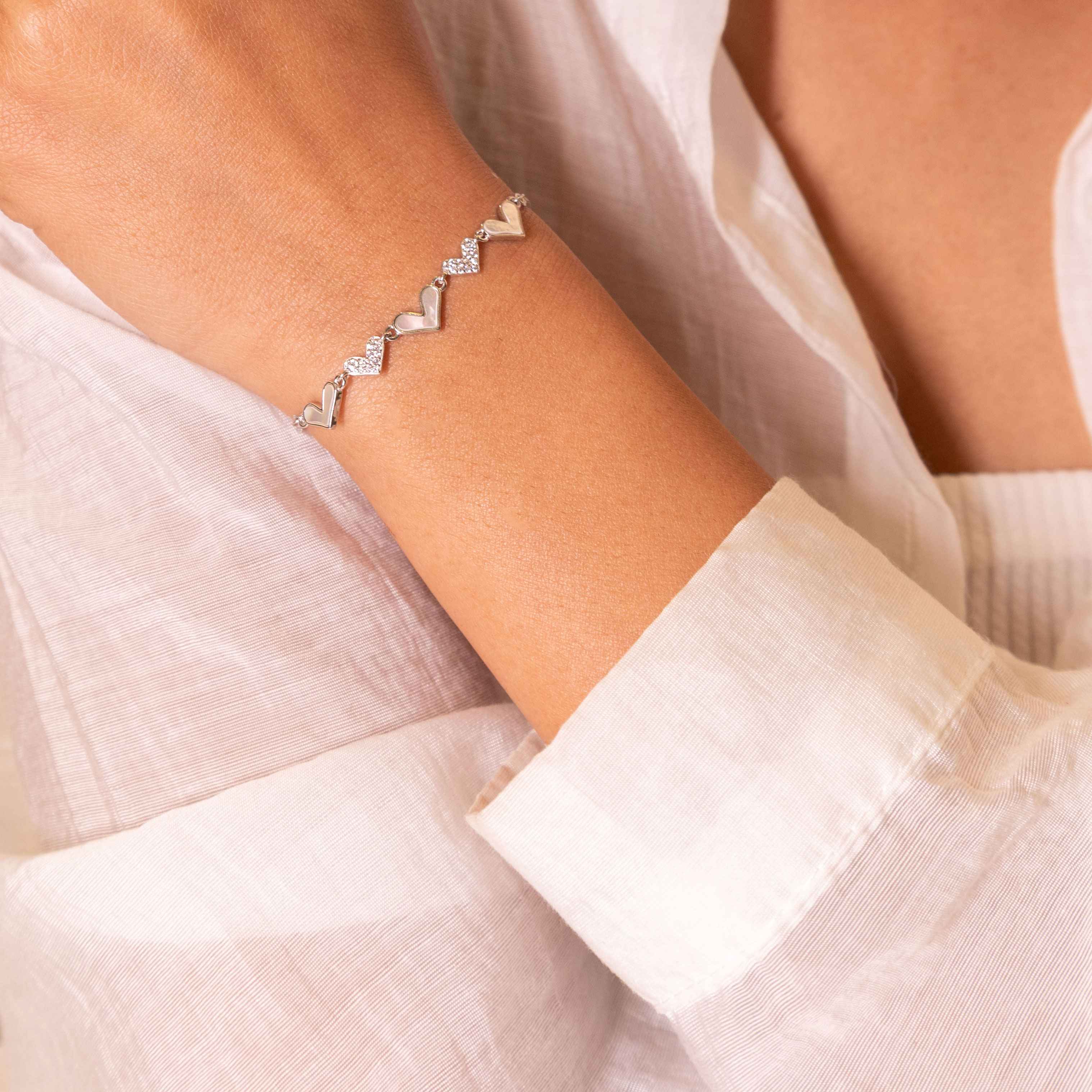 Qurbat Linked Hearts Bracelet