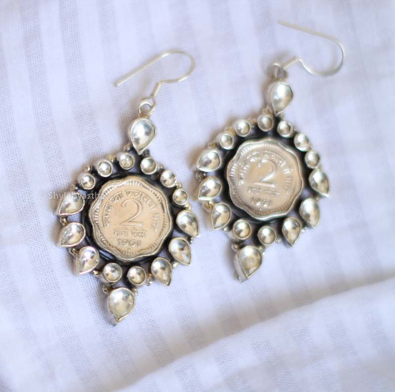 Essence Sikka Earrings