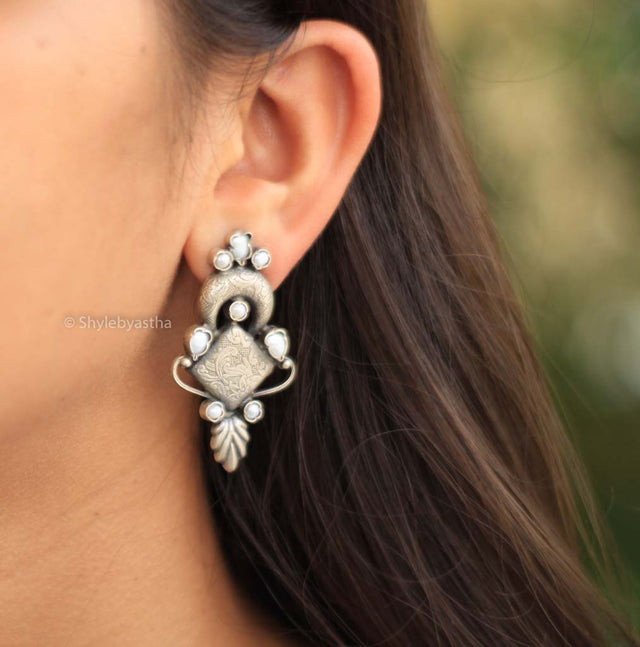 Adya Carved Studs