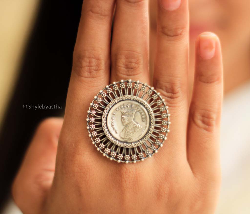 Anvaya Victorian Coin Ring