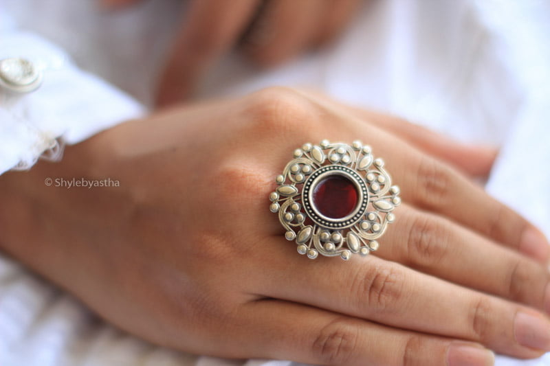 Dulari Handpainted Classic Ring