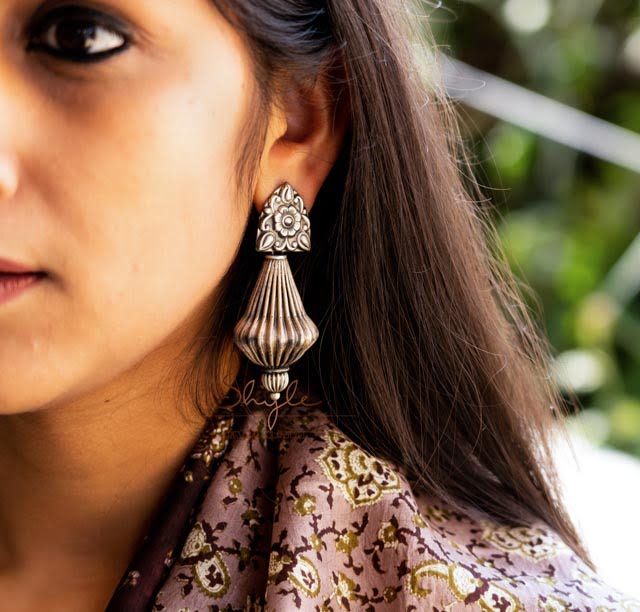 Anvaya Vintage Inspired Bold Drop Earrings model