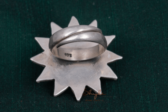 Qurbat Drop Motif Ghughri Embossed Ring