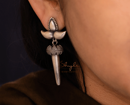 Adya Leaf Motif Quirky Drop Earrings model