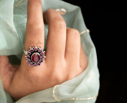 Essence Stone Studded Versatile Ring