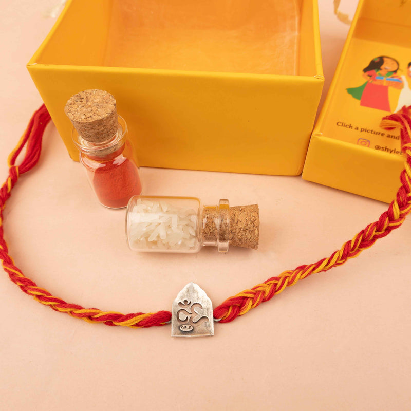 925 pure silver Shiva shubh Om rakhi, reverse view