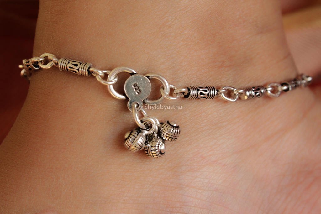 Moh Oxidised Art Anklets