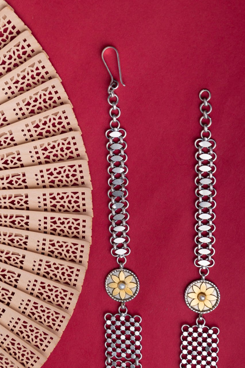 Tattva Intricate Dual Tone Classic Necklace