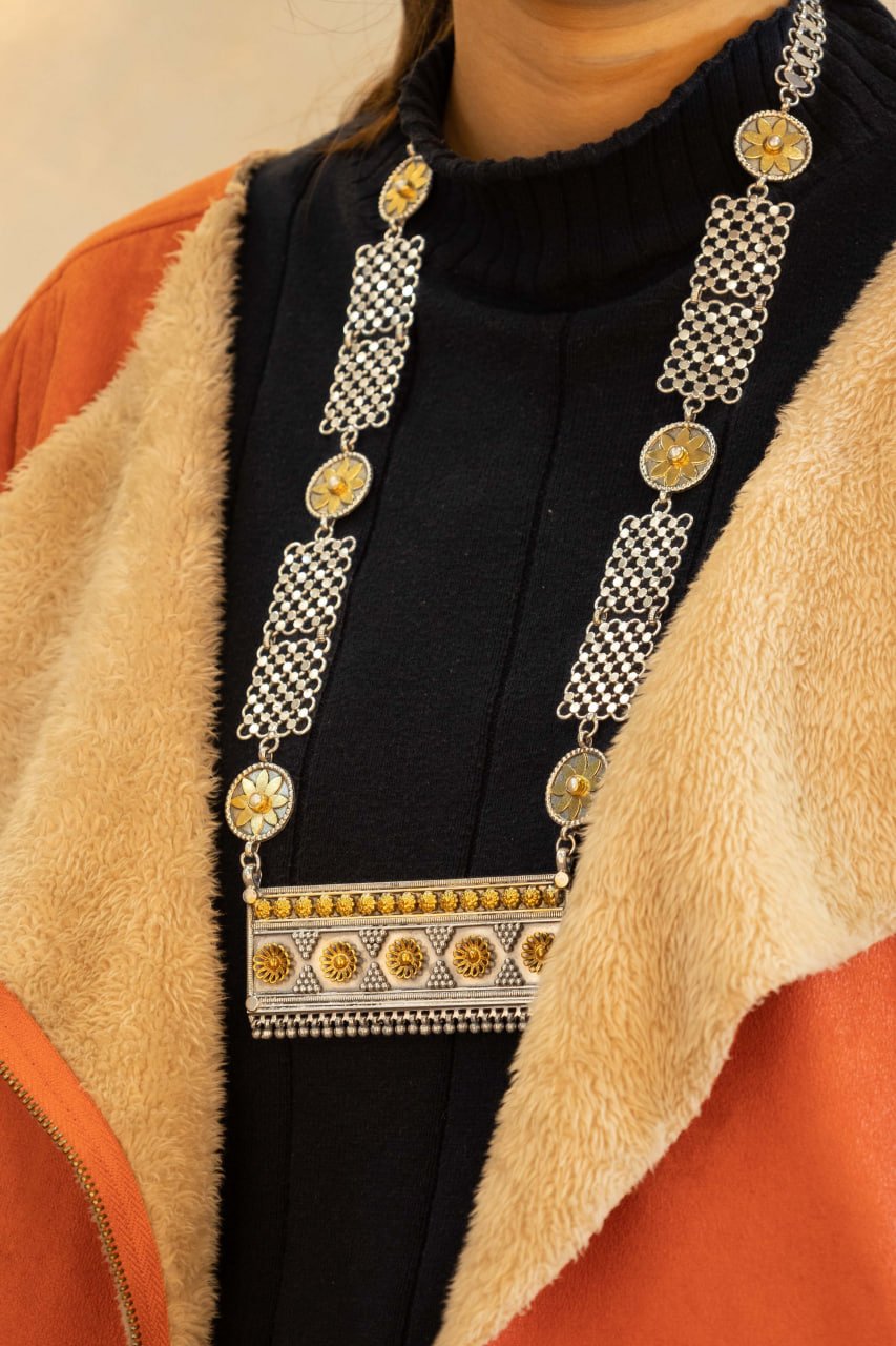 Tattva Intricate Dual Tone Classic Necklace