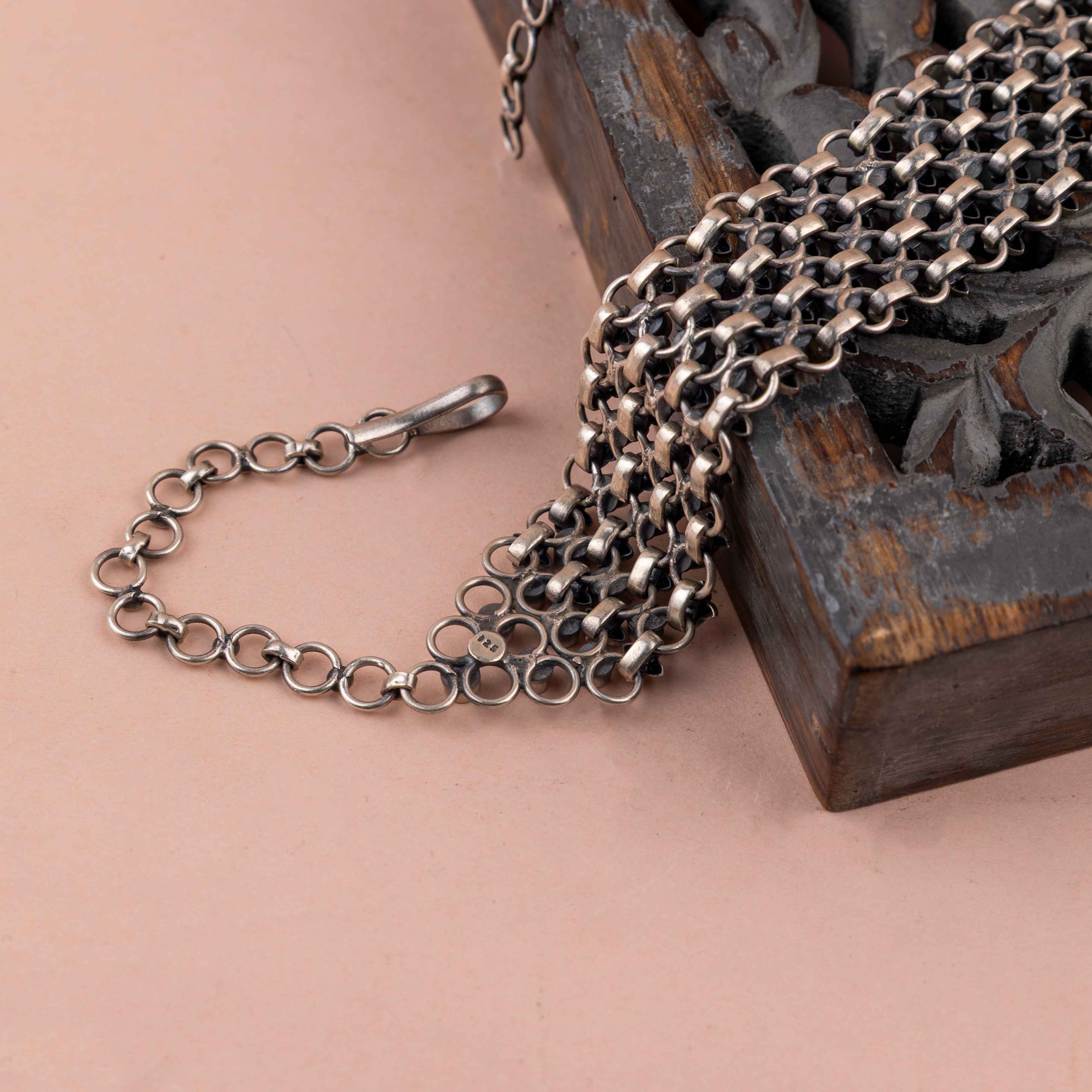 Tattva Jadau Raani Timeless Choker