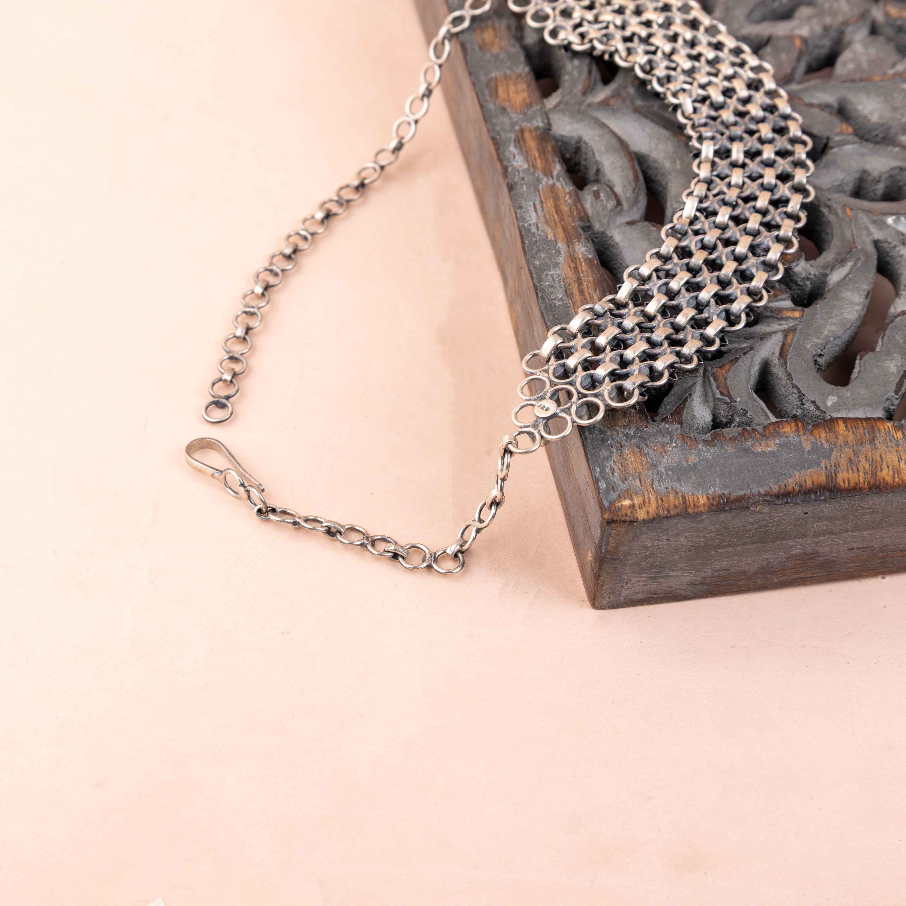 Tattva Jadau Turquoise Timeless Choker