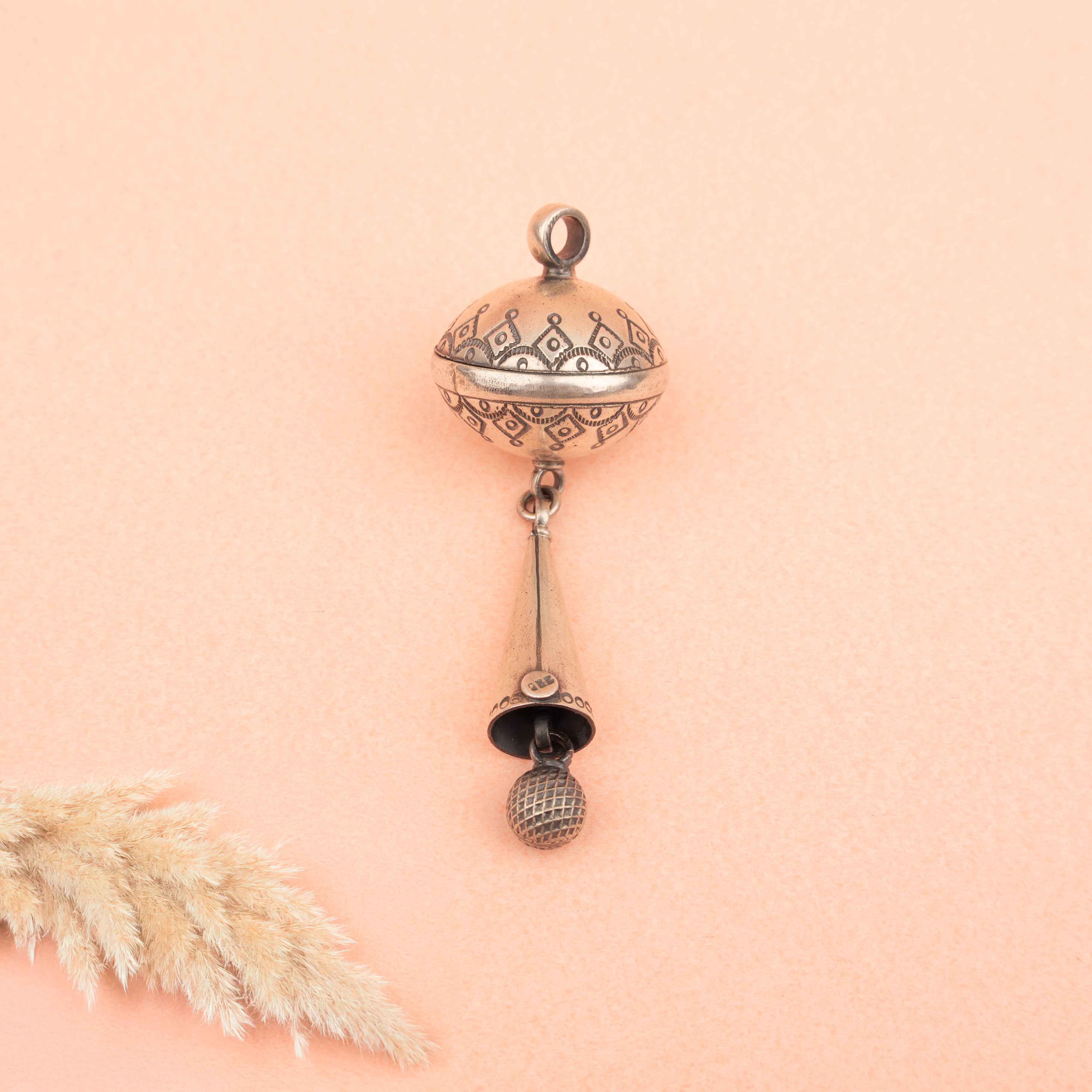 Tattva Vinage Inspired Mandaai Pendant