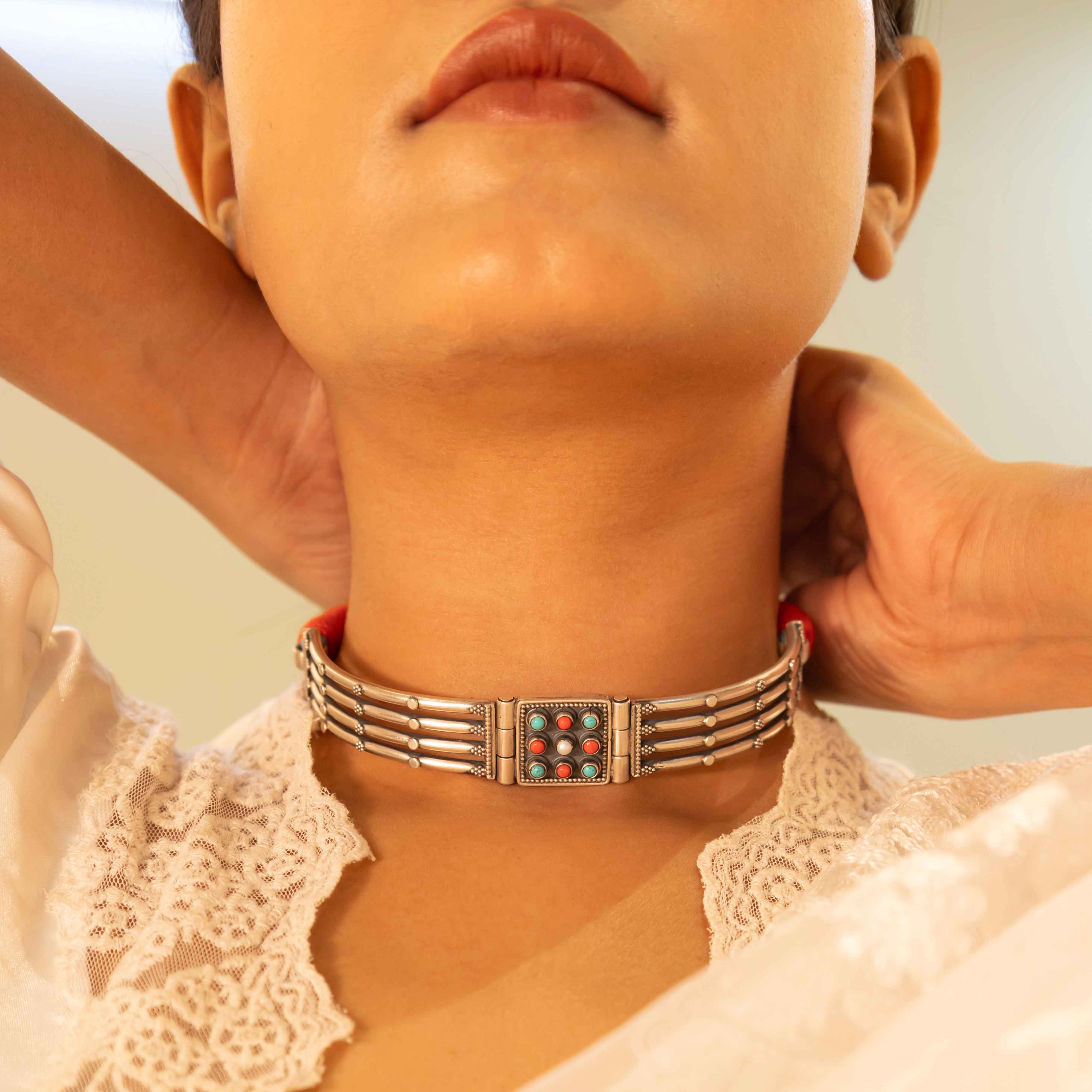 Tattva Vintage Inspired Classic Line Sequence Turquoise Coral Choker