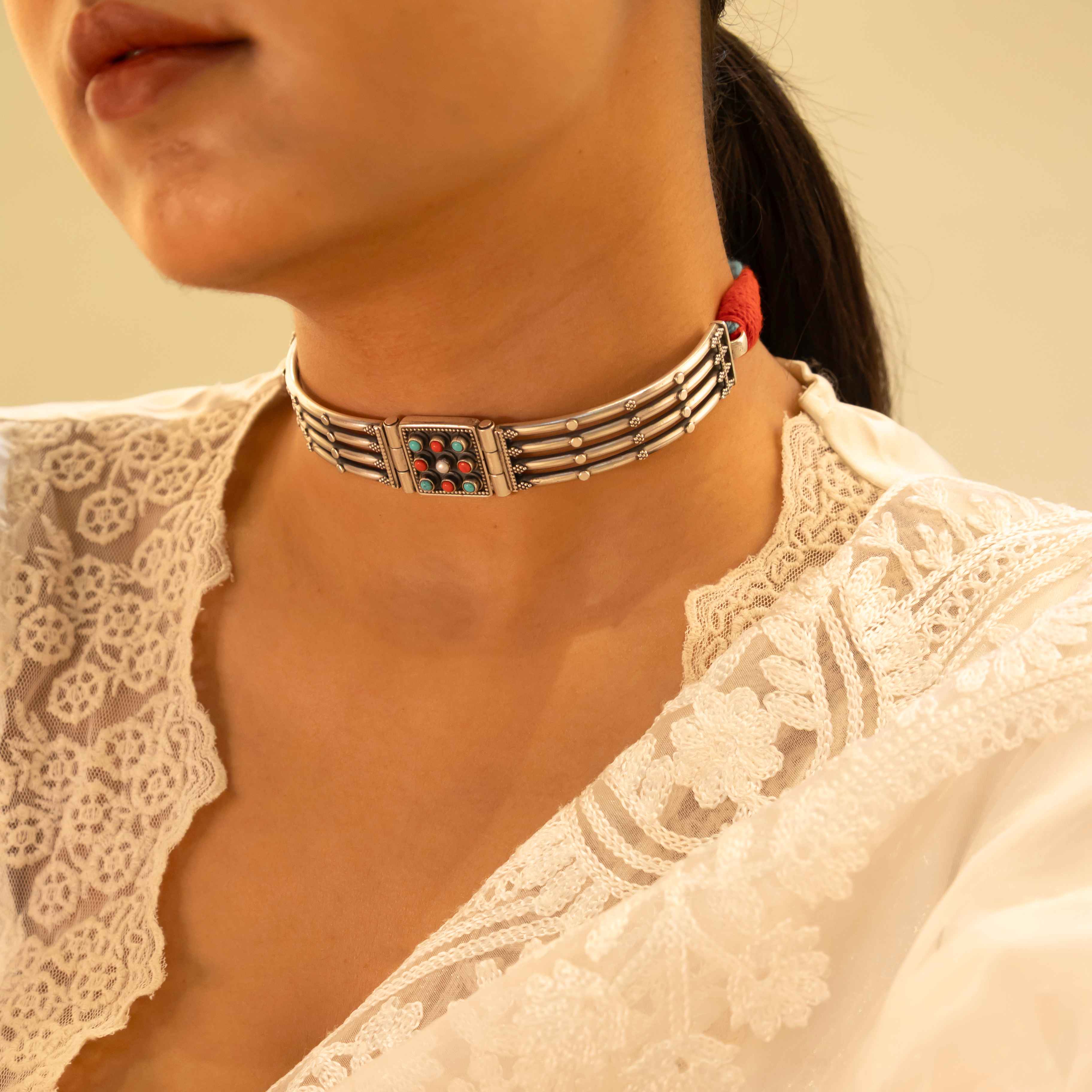 Tattva Vintage Inspired Classic Line Sequence Turquoise Coral Choker