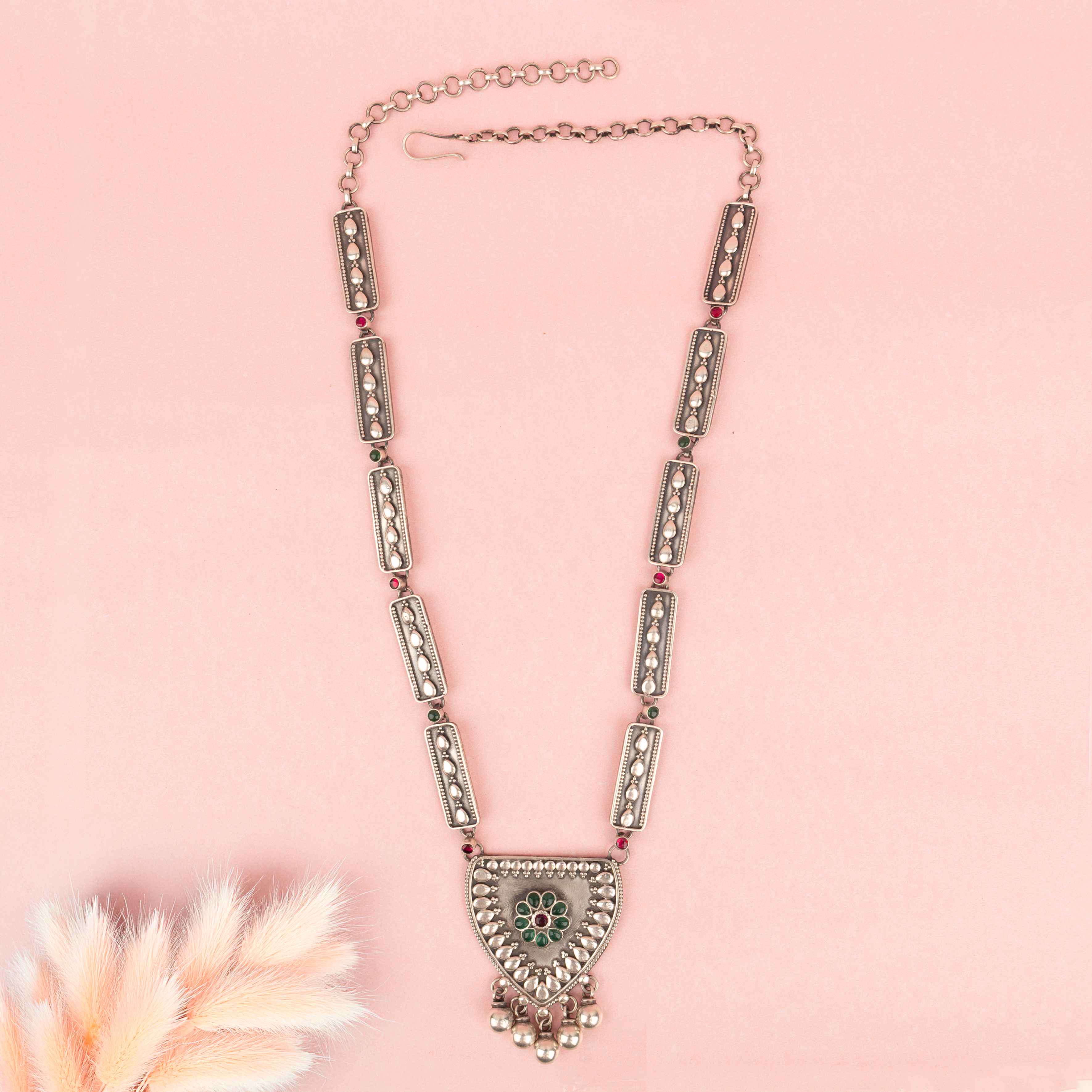 Tattva Vintage Inspired Classic Necklace