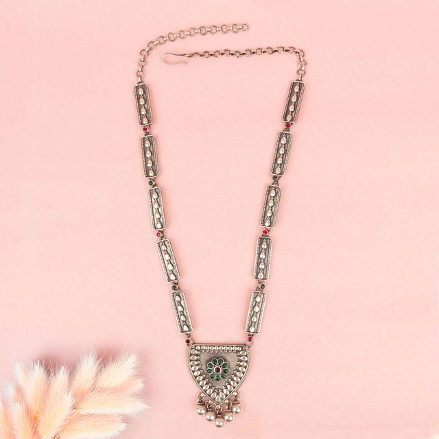 Tattva Vintage Inspired Classic Necklace