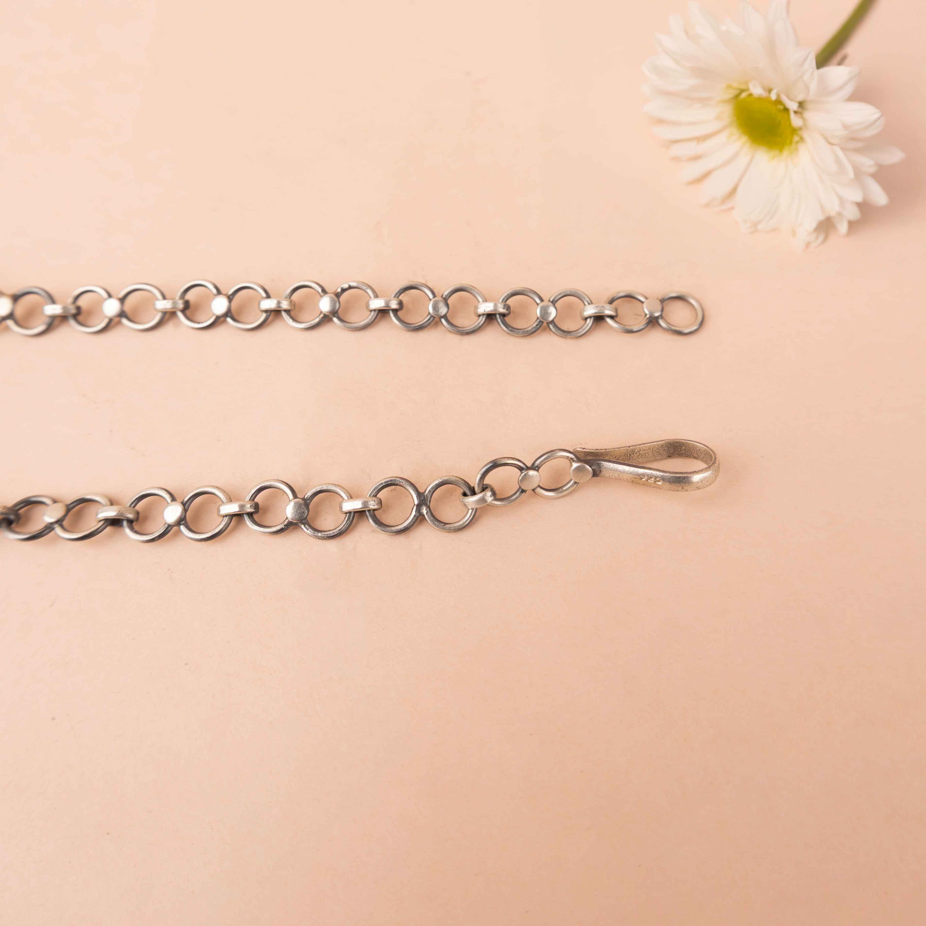 Tattva Vintage Inspired Mandaai Classic Necklace