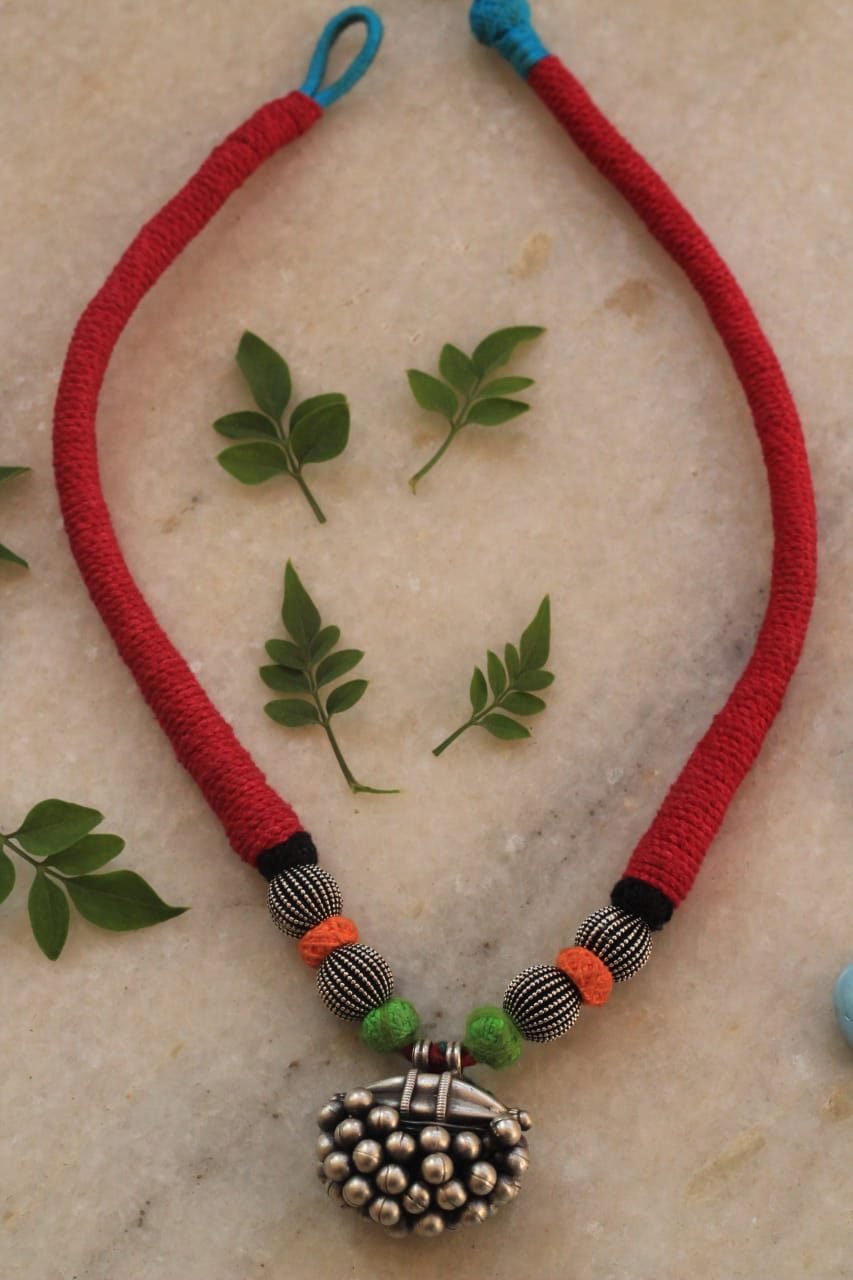 Ball Pendant Tribal Dori