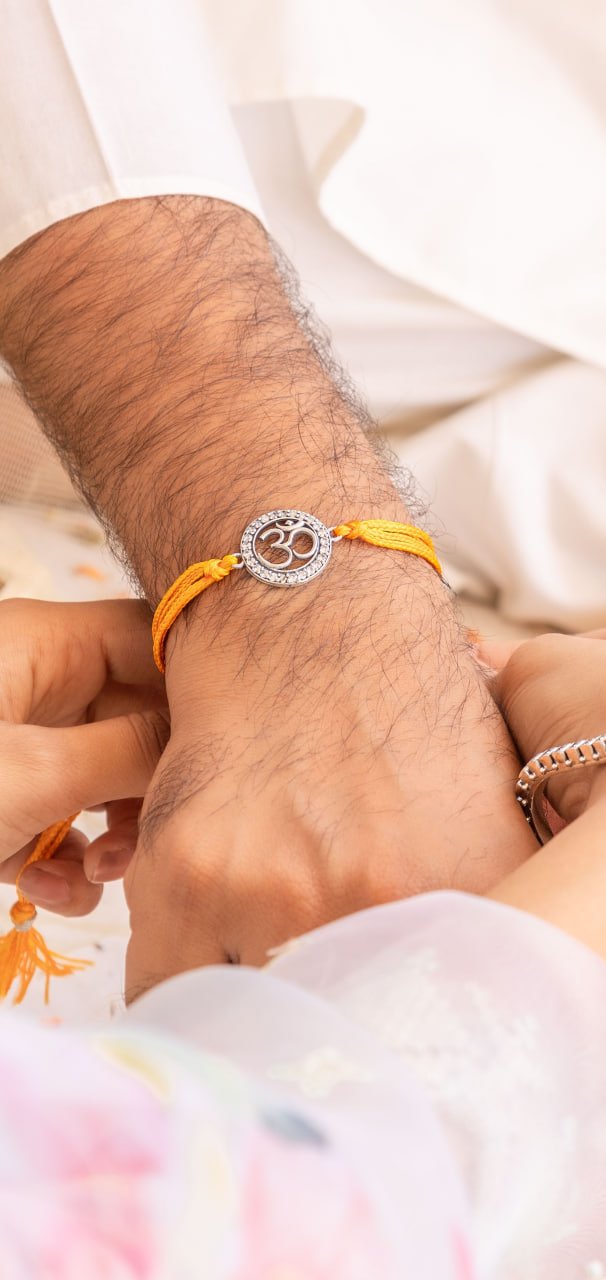 Adya Fine Om Rakhi