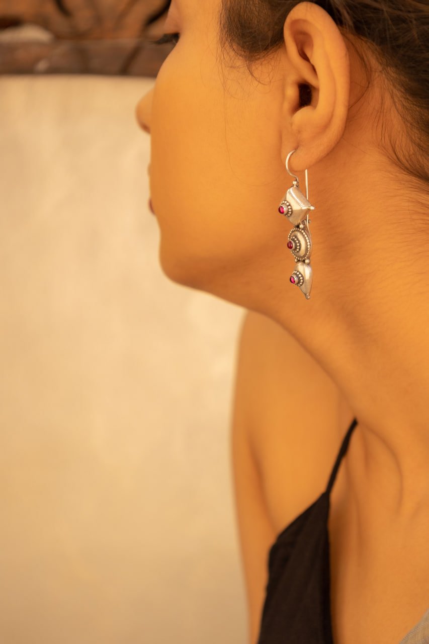 Adya Tri Motif Versatile Raani Earring