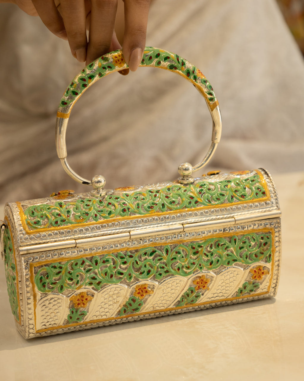 Dulari Shaahi Baarat Meenakari Chitai Statement Purse