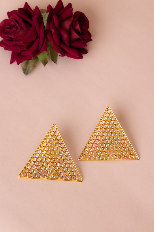 Essence Scintillating Triangle Classic Gold Stud Earring