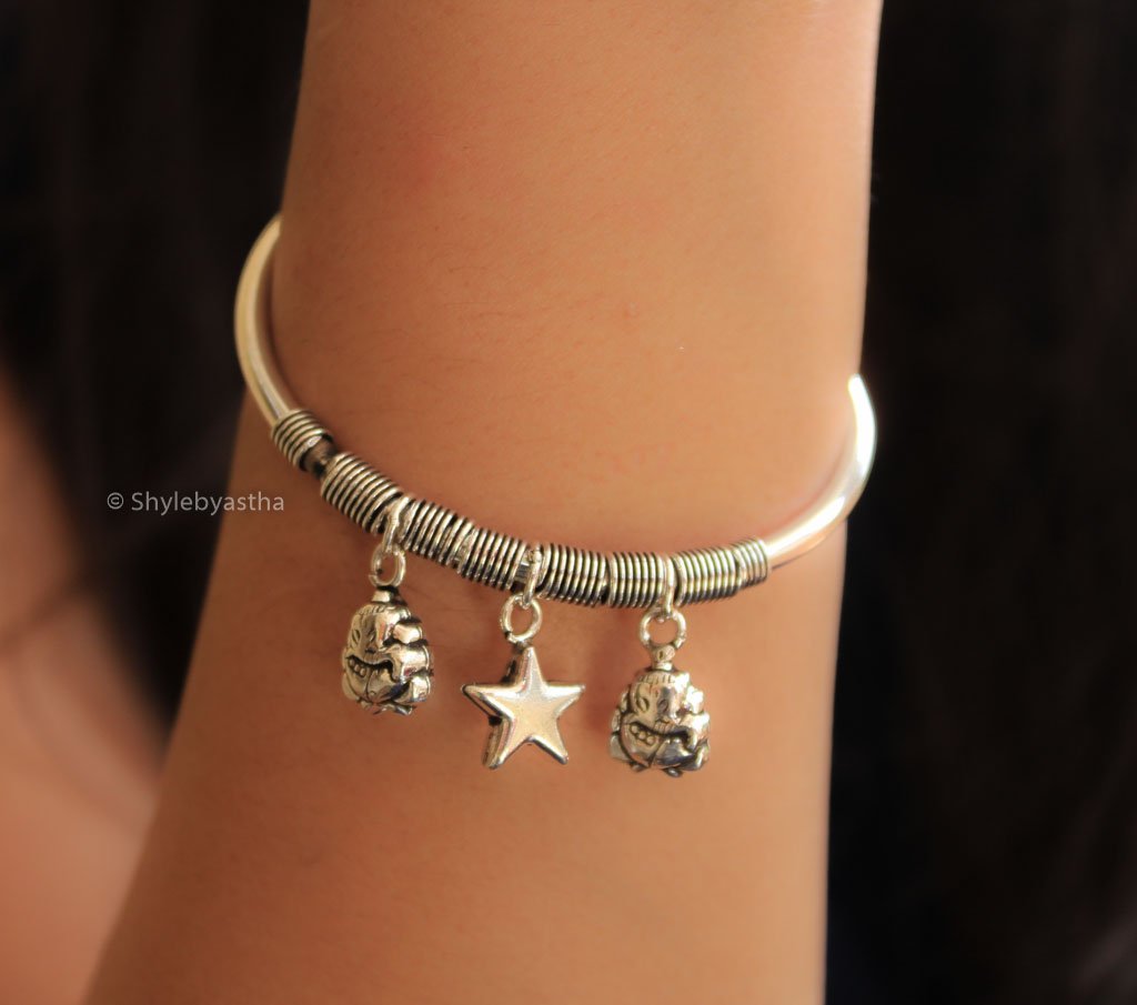 Ganesha Charm Rose End Bracelet