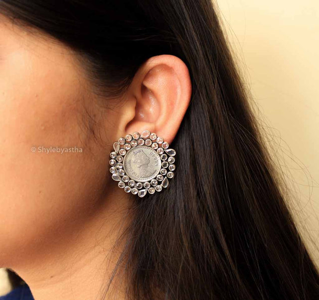 Essence Queen Victoria Coin Swarovski Studs