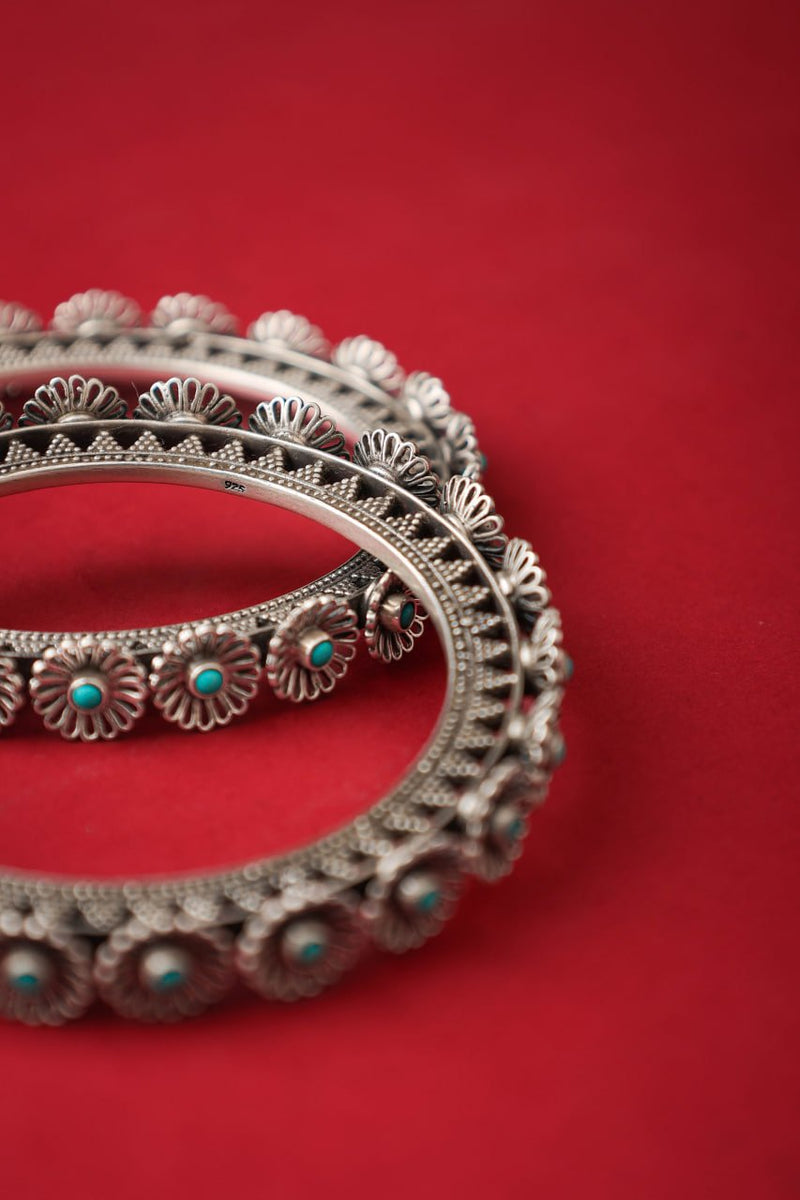 Mizoya Carved Flower Turquoise Jadau Kada