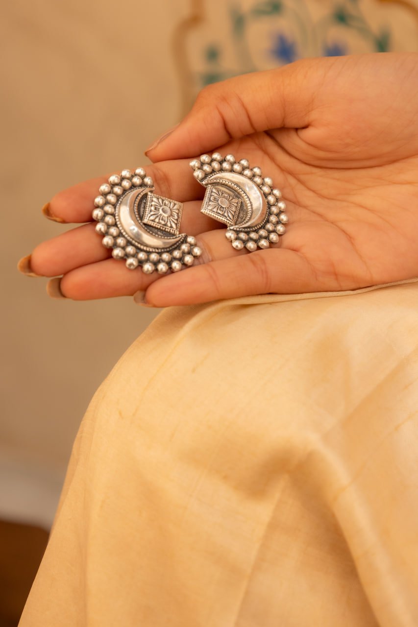 Mizoya Chandra Daana Embossed Stud Earring