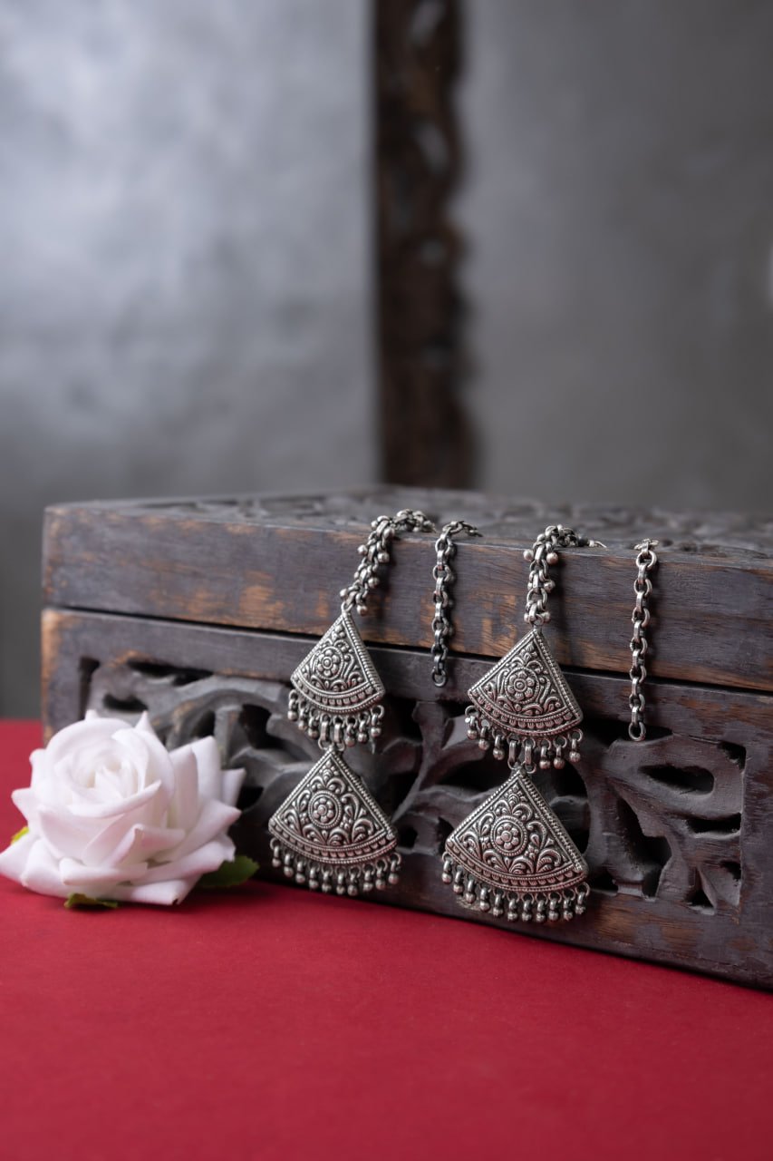 Mizoya Triangle Layered Kaanchain Earring