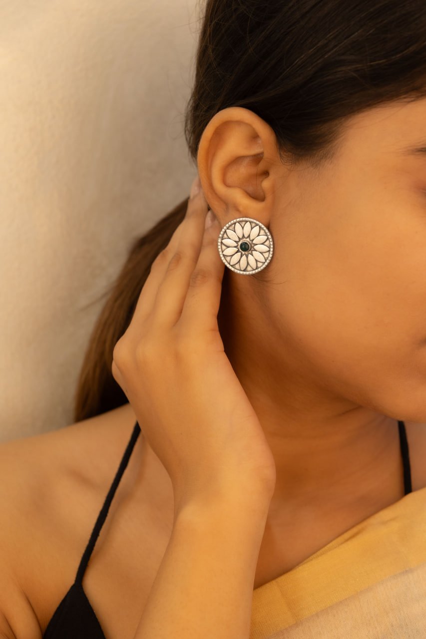 Mizoya Flower Motif Green Stud Earring