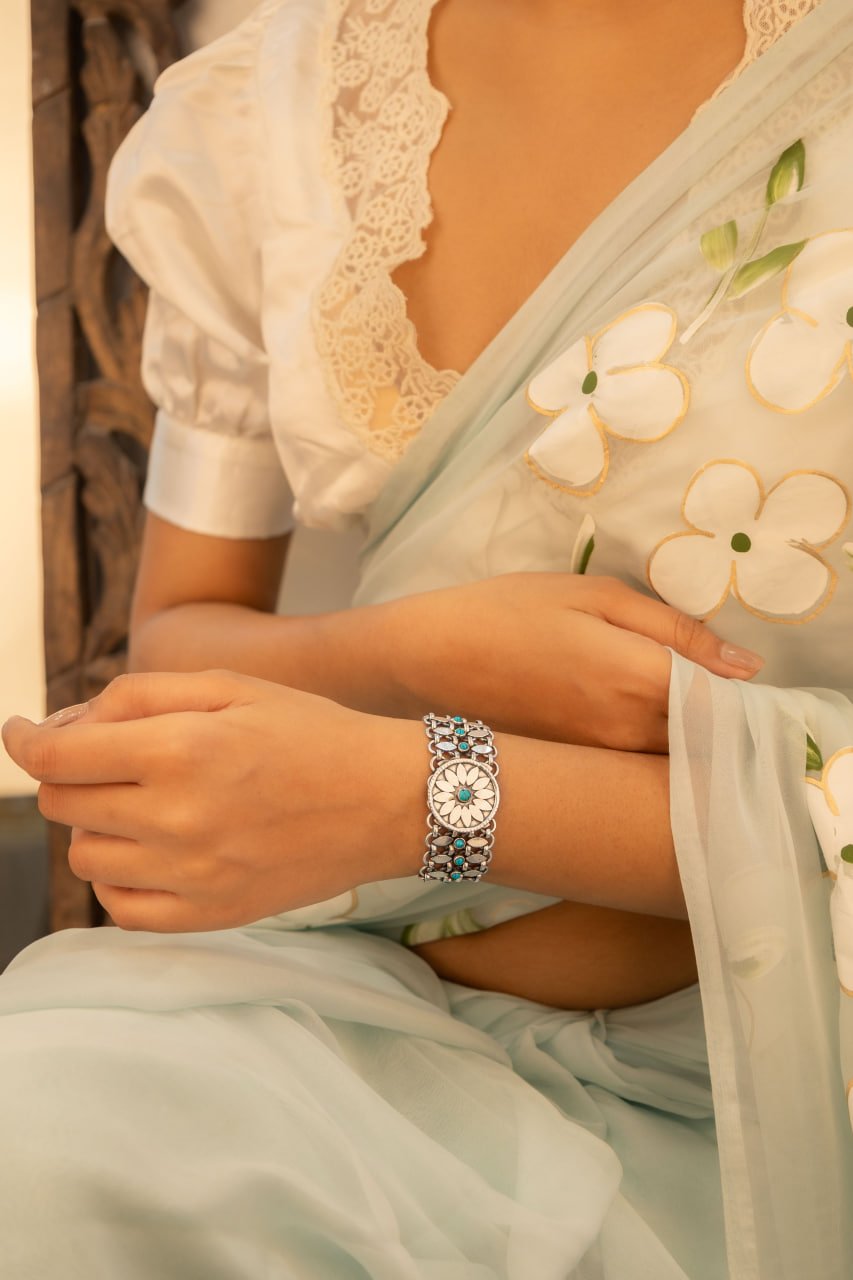 Mizoya Flower Motif Jali Jadau Turquoise Bracelet