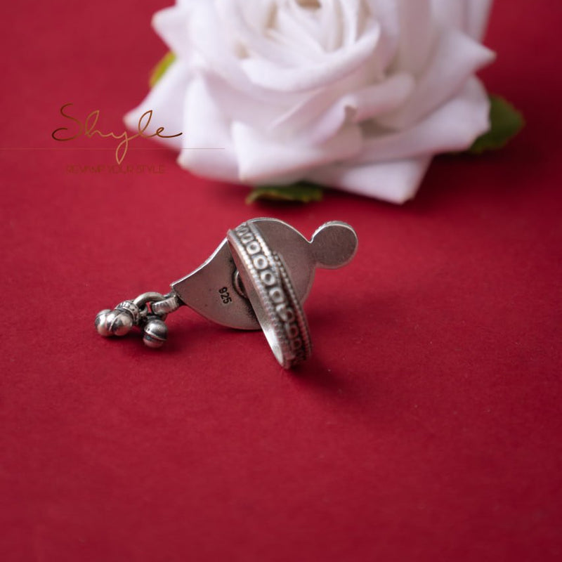 Mizoya Intricate Ghughri Drop Carry Motif Ring