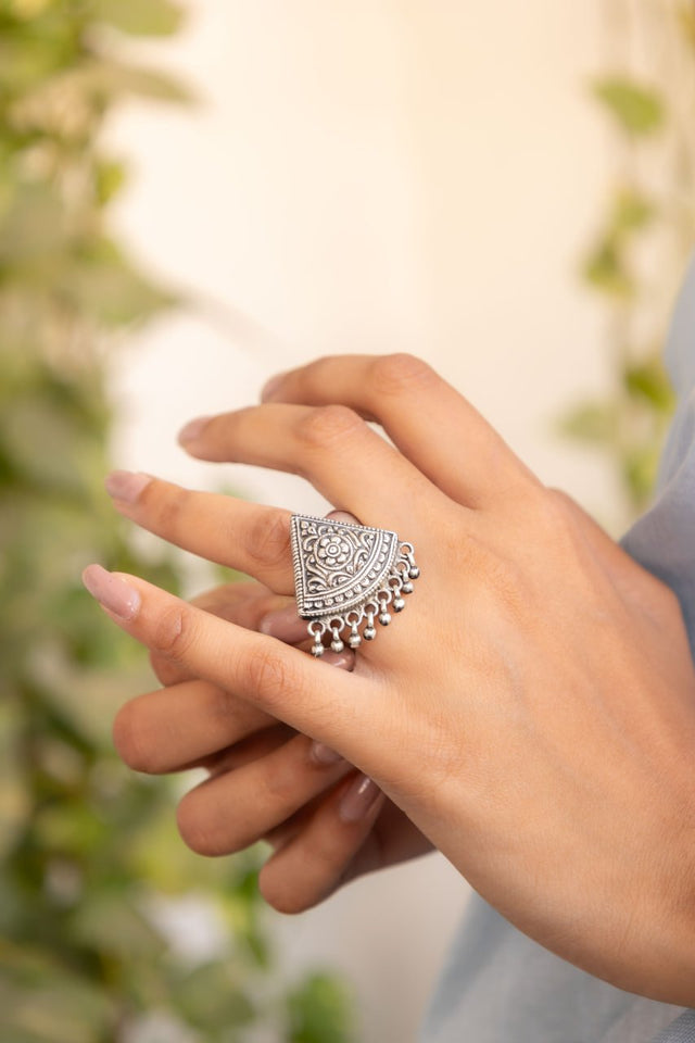 Mizoya Intricate Ghughri Drop Ring