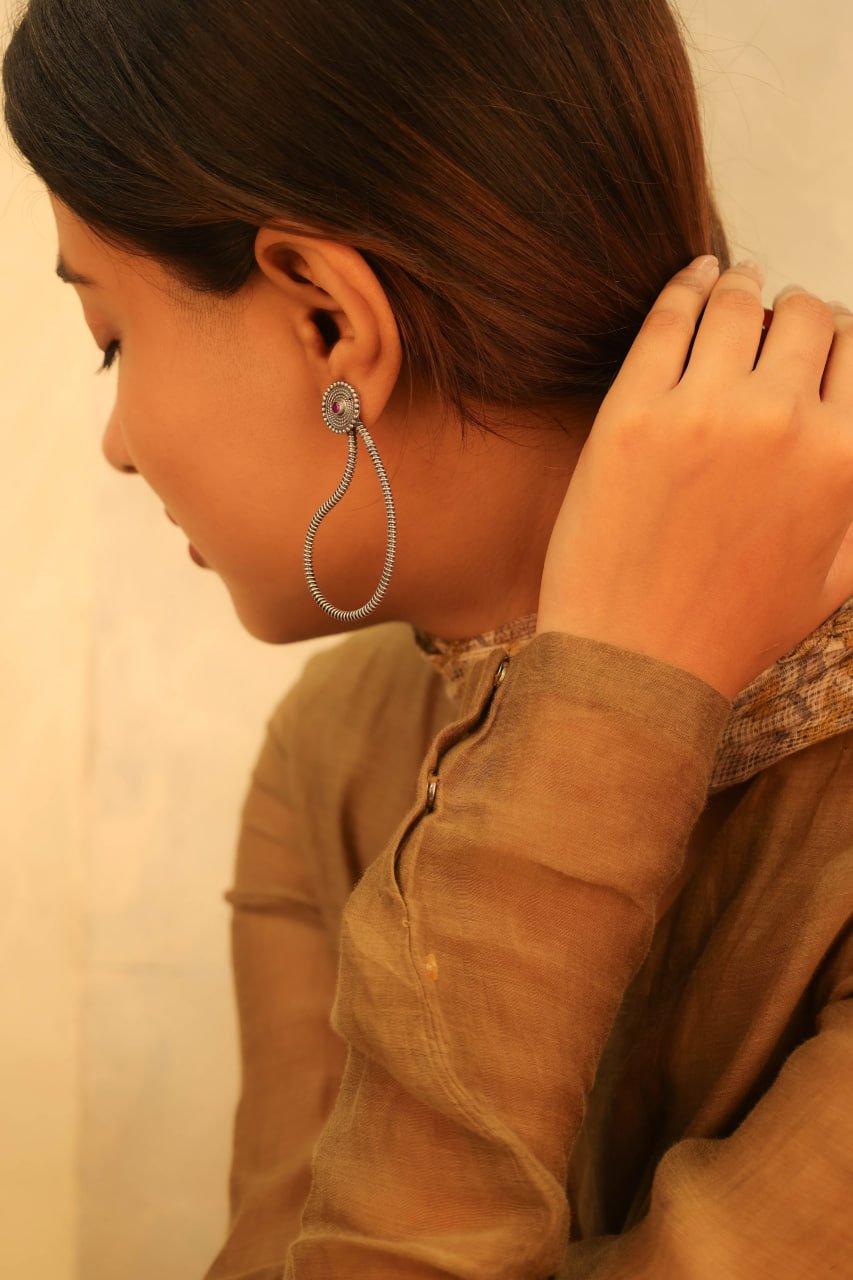 Mizoya Intricate Statement Earring