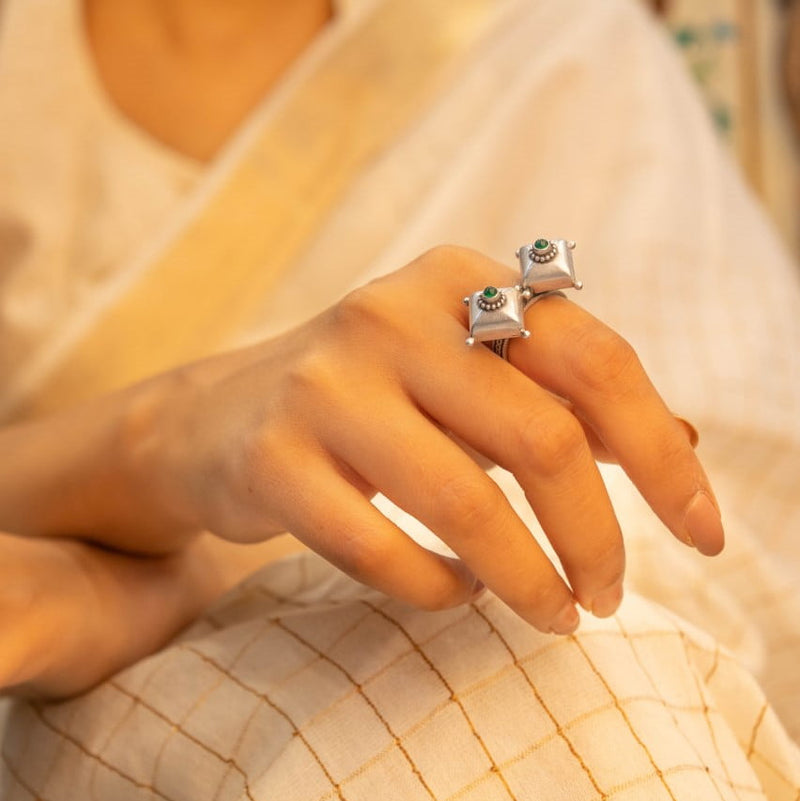 Moh Dual Tikdi Embossed Green Matte Ring