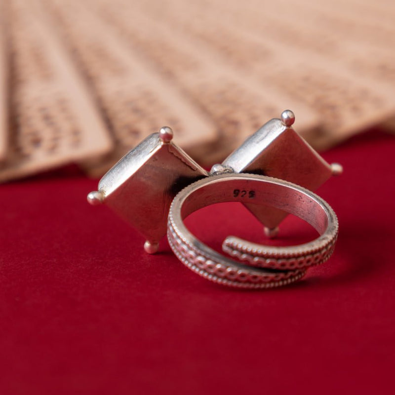 Moh Dual Tikdi Embossed Green Matte Ring