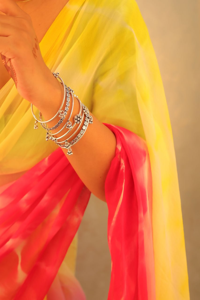 Moh Flora Ghughri Versatile Bangle Set