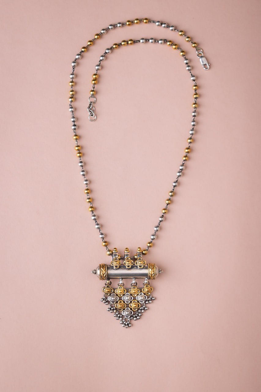 Moh Jali Vintage Inspired Dual Tone Necklace