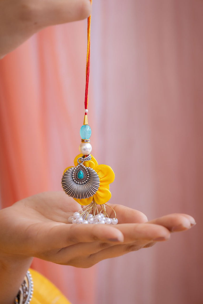 925 pure silver sea shell pendant lumba rakhi