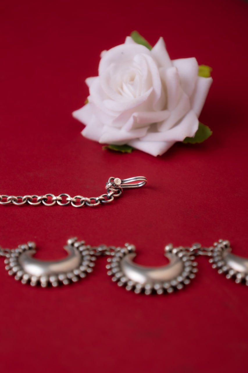 Moh Statement Chandra Classic Necklace