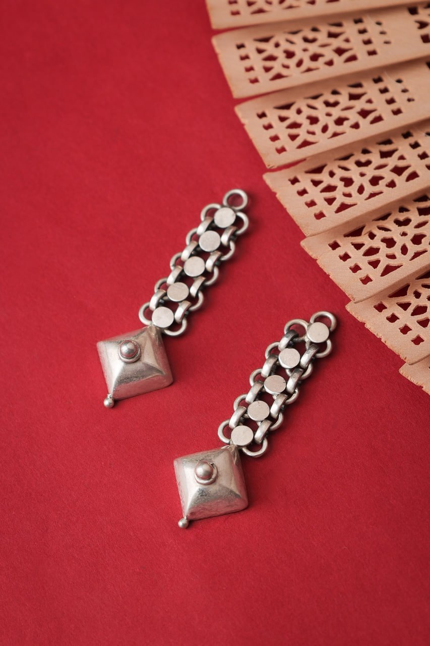 Moh Tikdi Drop Jali Earring