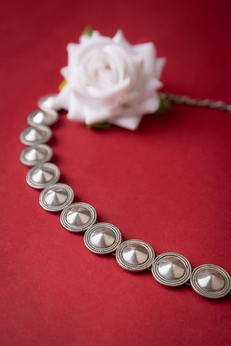 Moh Tikdi Sequence Fine Necklace