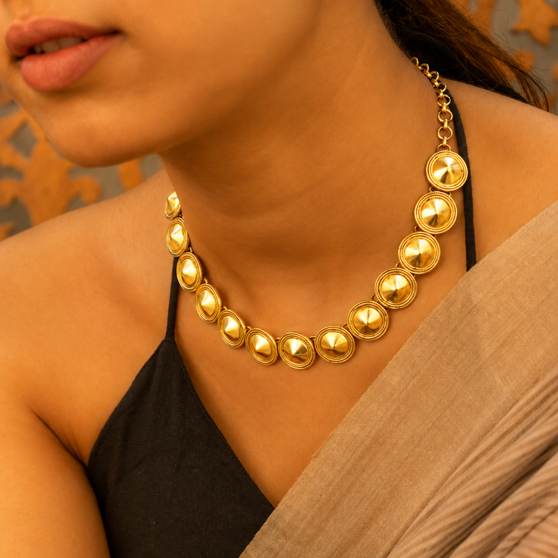 Moh Tikdi Sequence Fine Necklace