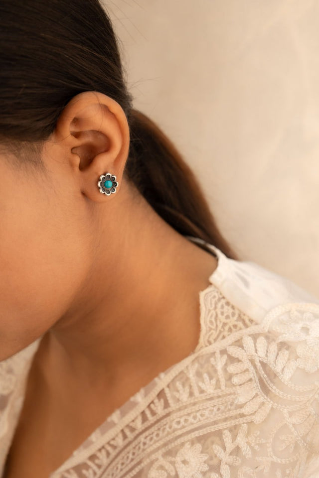 Moh Turquoise Flower Stud Earring