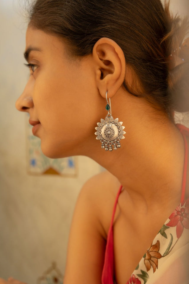 Moh Versatile Fish Hook Earrings