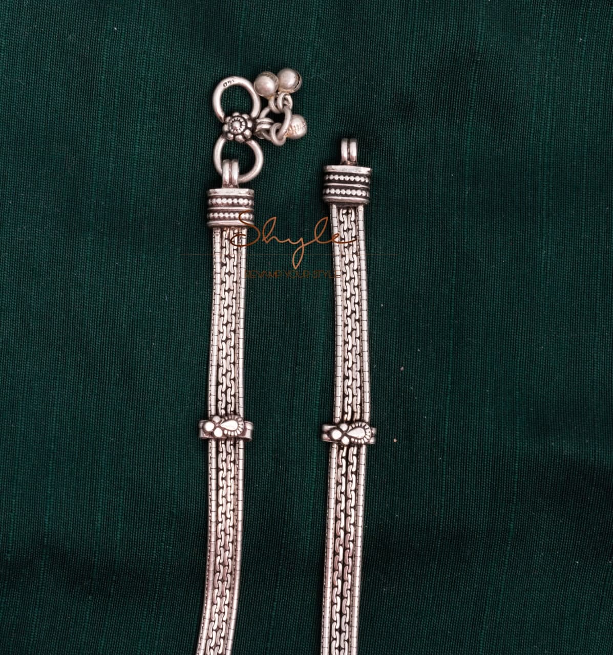 Anvaya Classic Stacked Anklet Pair