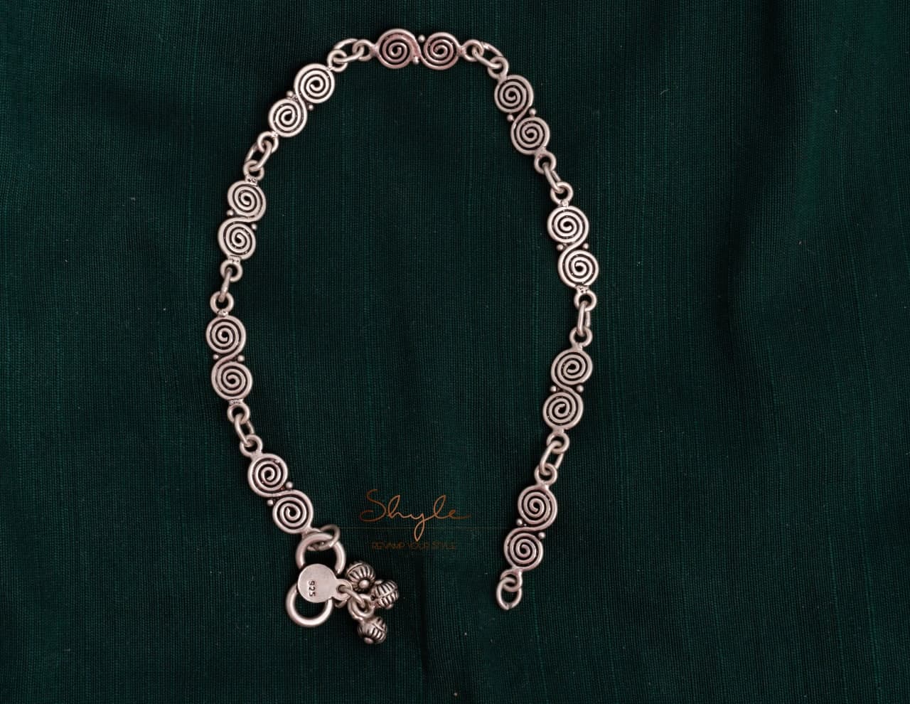 Adya Spiral Intricate Anklet