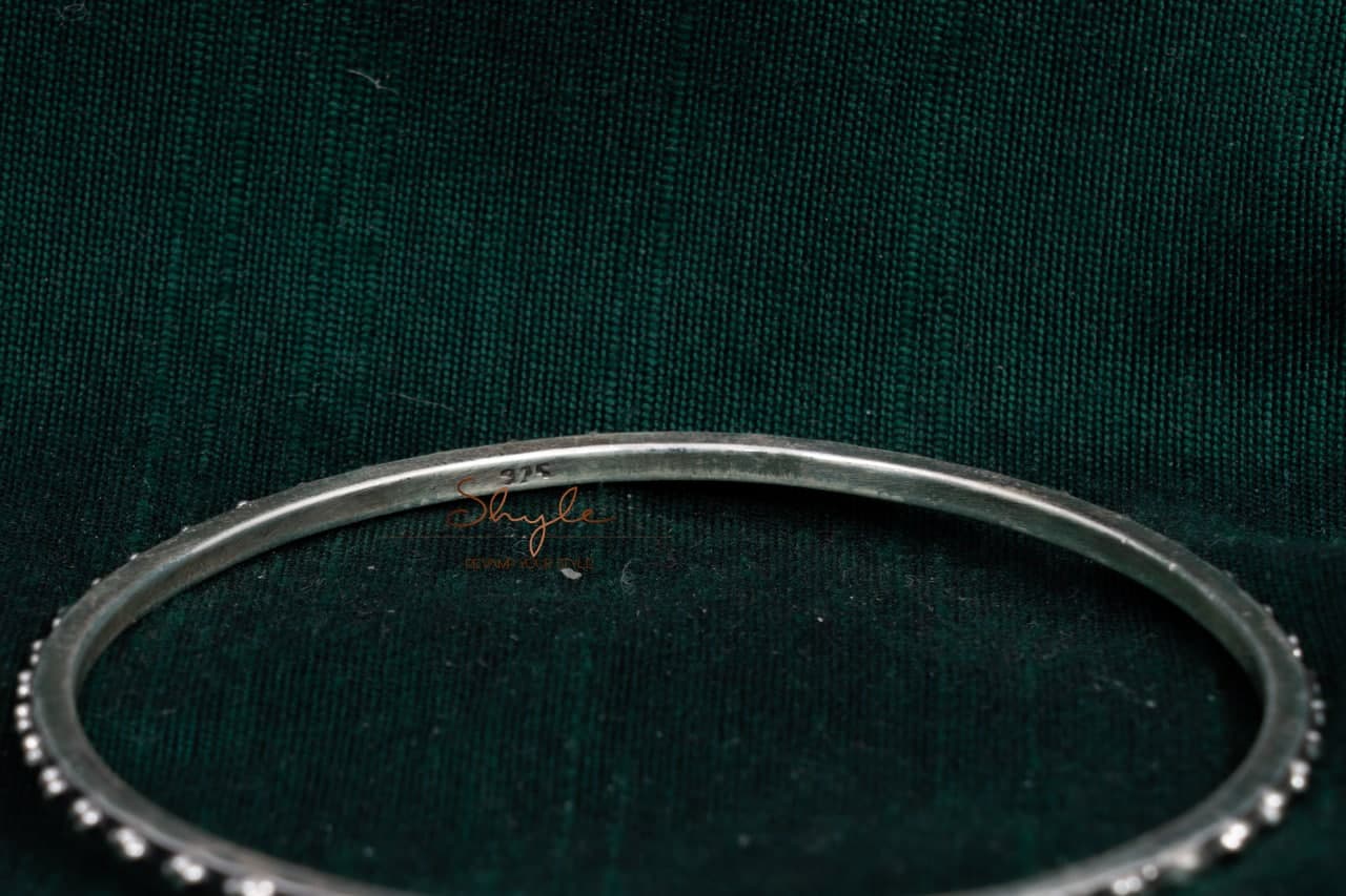 Adya Intricate Daana Bangle stamp